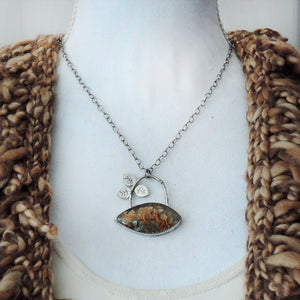 Aspen Leaves Arched Plume Agate Necklace