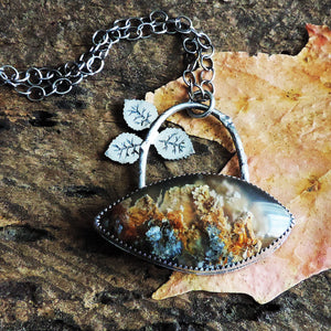 Aspen Leaves Arched Plume Agate Necklace
