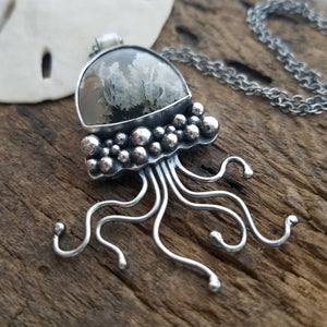 Jellyfish Pendant with Plume Agate Stone