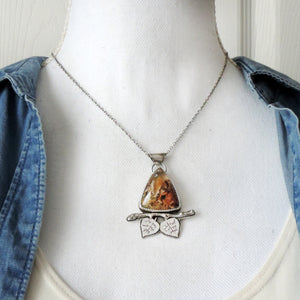 Aspen Leaves and Triangle Plume Agate Necklace