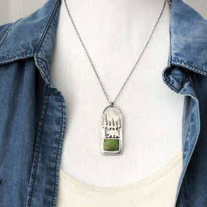 Narrow Bear in the Mountains Royston Turquoise Necklace