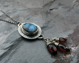 red garnet blue labradorite gemstone necklace