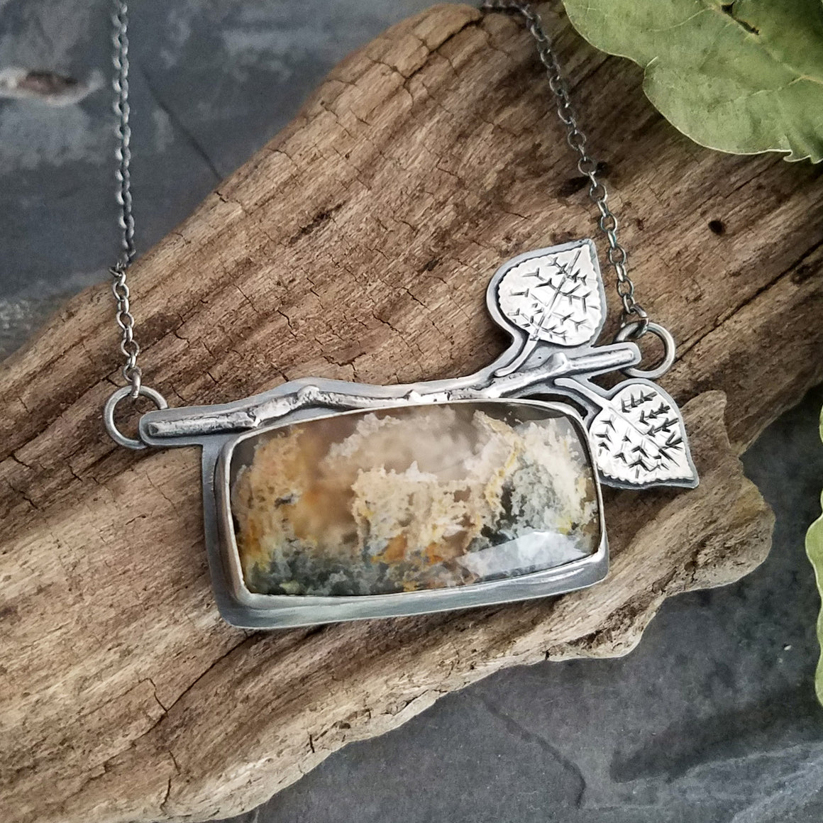 Aspen Leaves North Ridge Plume Agate Necklace